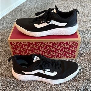 Vans ultrarange exo men’s 10.5